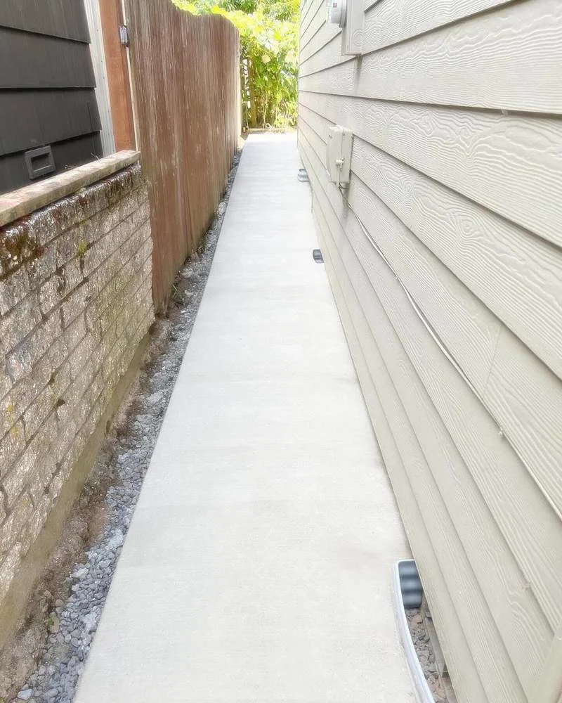Sidewalks & Walkways detail workmanship