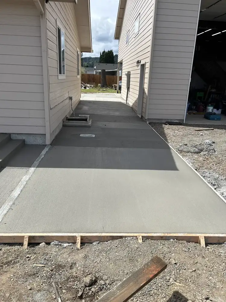 Sidewalks & Walkways detail workmanship